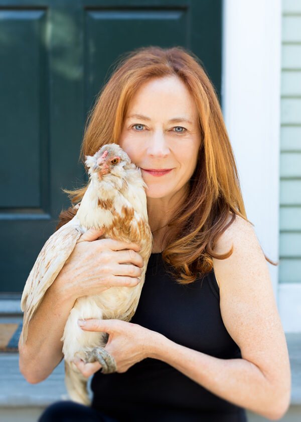 Gwen the Rescue Hen by Leslie Crawford Gwen the Rescue Hen by Leslie Crawford