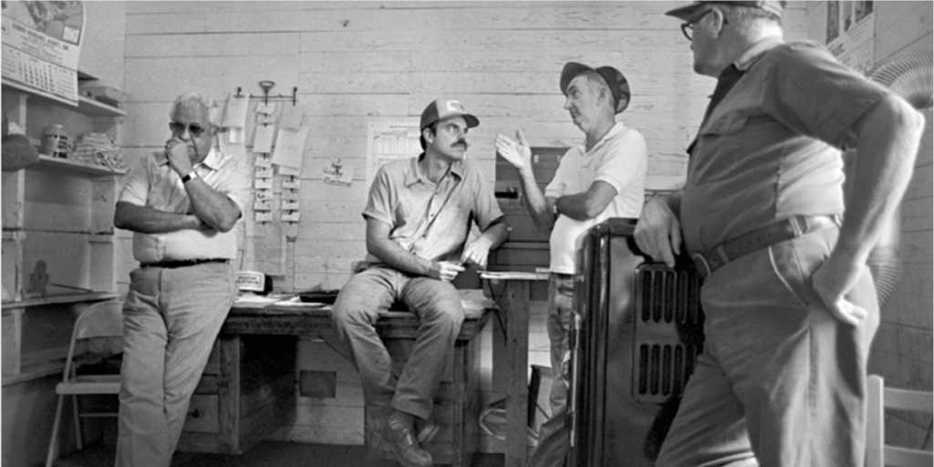 Screen Shot 2019-09-26 at 12.00.16 PM farmers talking