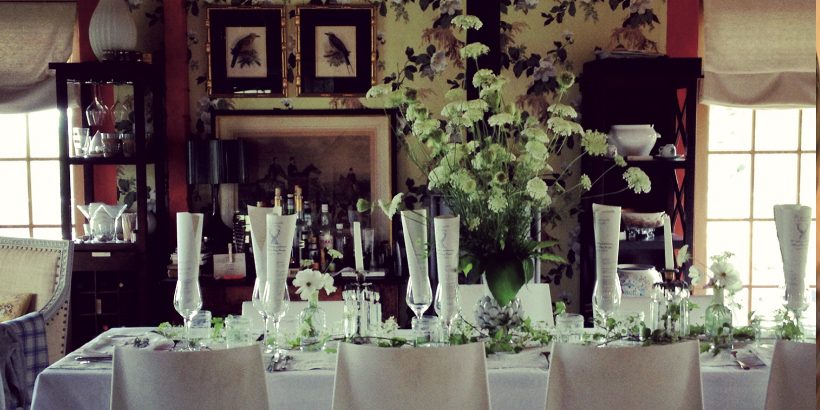 ThanksgivingTable_UnlikelyVineyard-Max-Quality Unlikely Vineyard